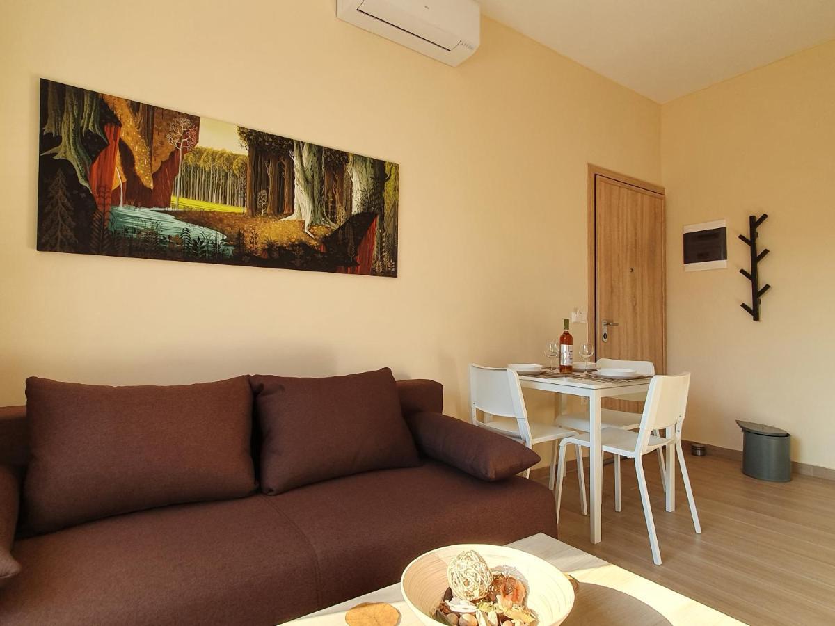 Casa Al Mare 2 Apartment Peraia  Ngoại thất bức ảnh